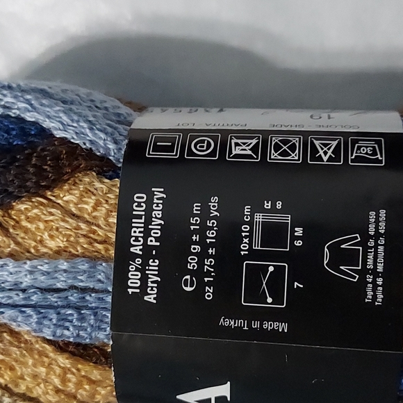 Filatura Di Crosa Moda Yarn - Picture 3 of 4